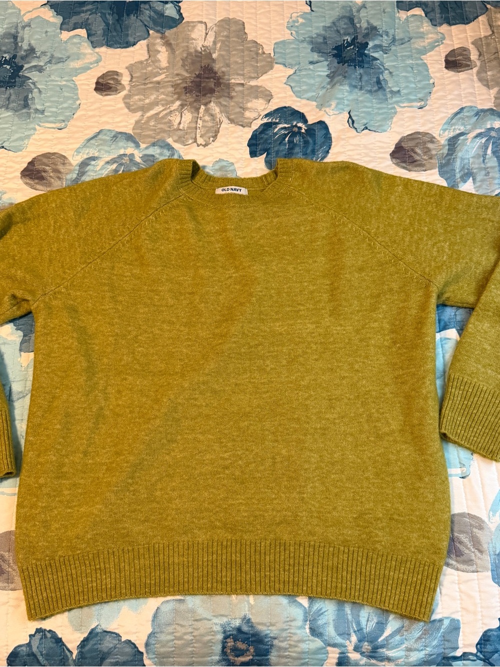 Old Navy Olive Green Crewneck Sweater